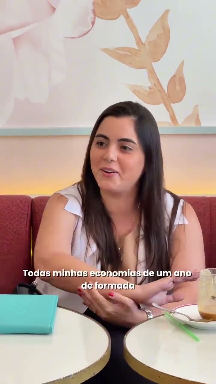 Aluna da área da saúde contando como começou